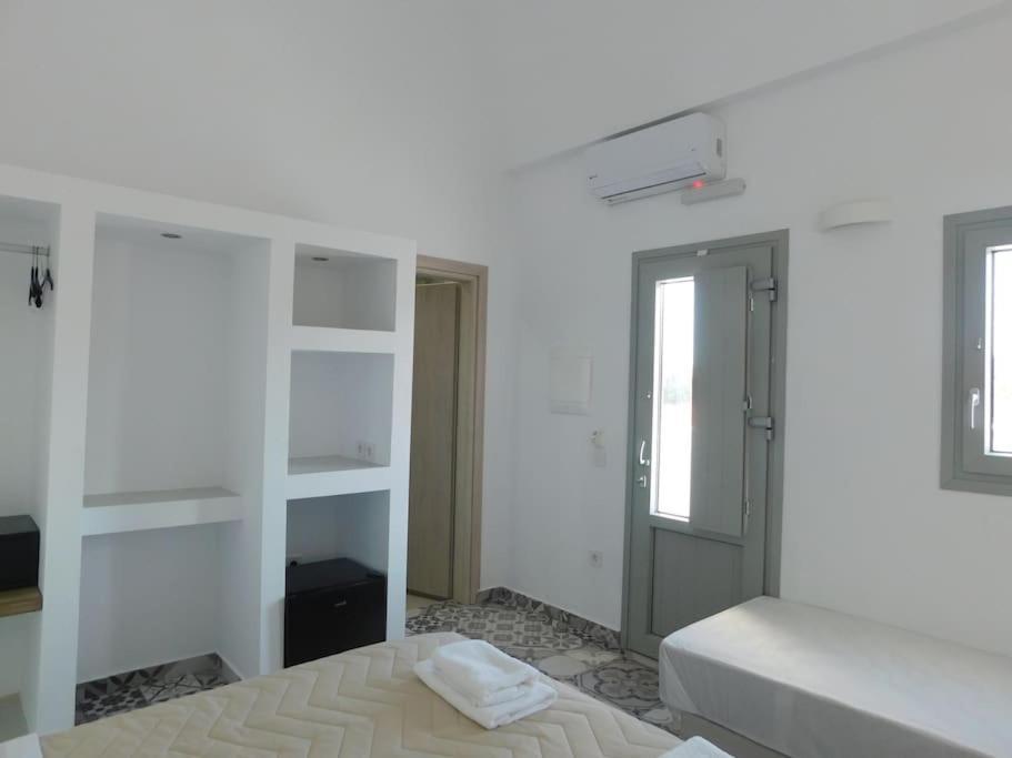 Fira Exo Katikies- Urban Fira Apartment Bagian luar foto