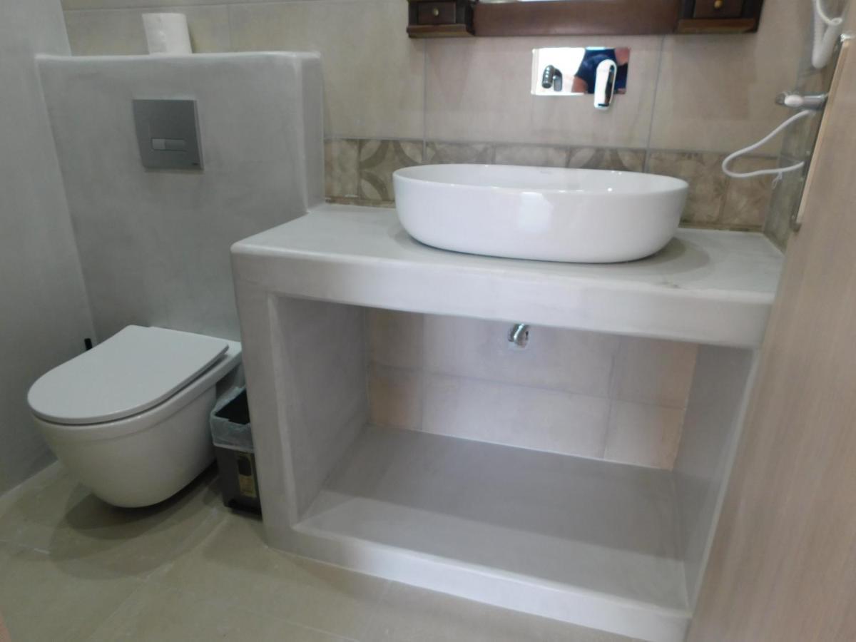 Fira Exo Katikies- Urban Fira Apartment Bagian luar foto